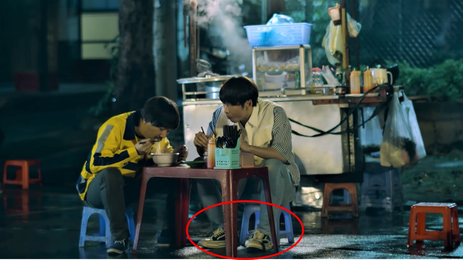 Phim 4 tỷ đạt kỷ lục thế giới của Trấn Thành bất ngờ bị phát hiện loạt sạn khó đỡ