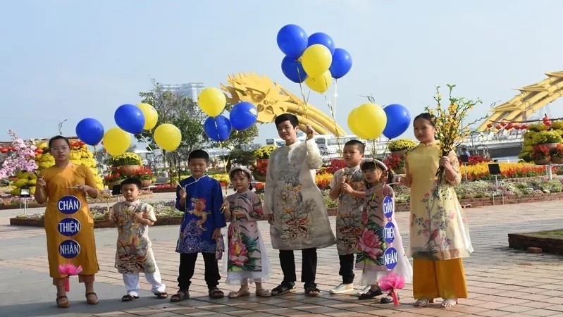 Da Nang full of spring atmosphere