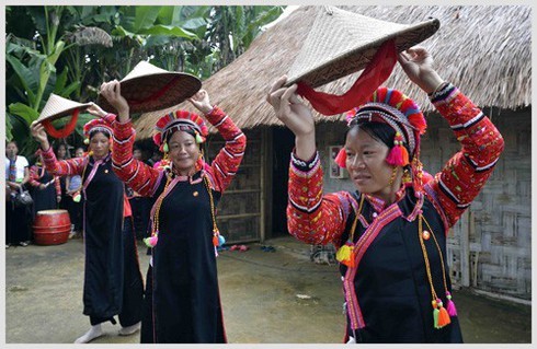 Tet of ethnic groups