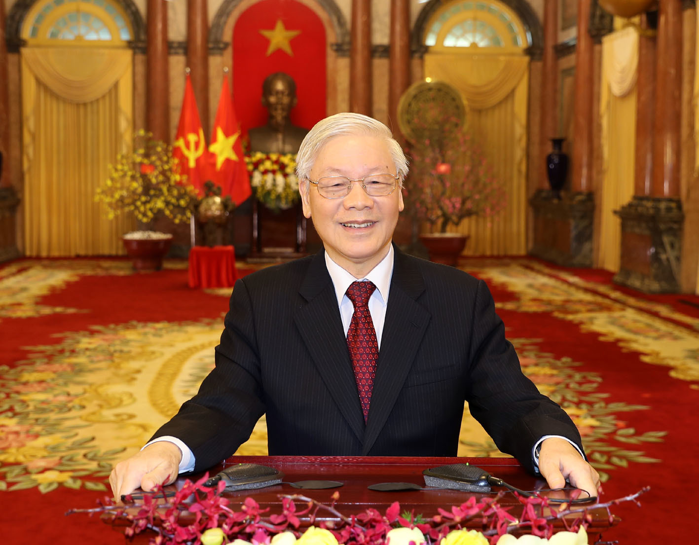 Hòa bình, hạnh phúc, ấm no - Rạng danh Tổ quốc, cơ đồ Việt Nam!
