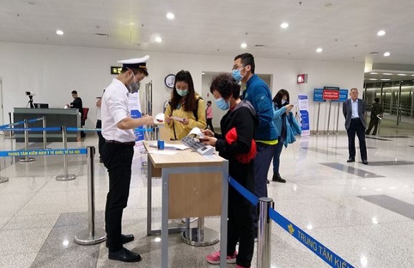 Áp dụng khai báo y tế bằng tờ khai điện tử từ ngày 7/3