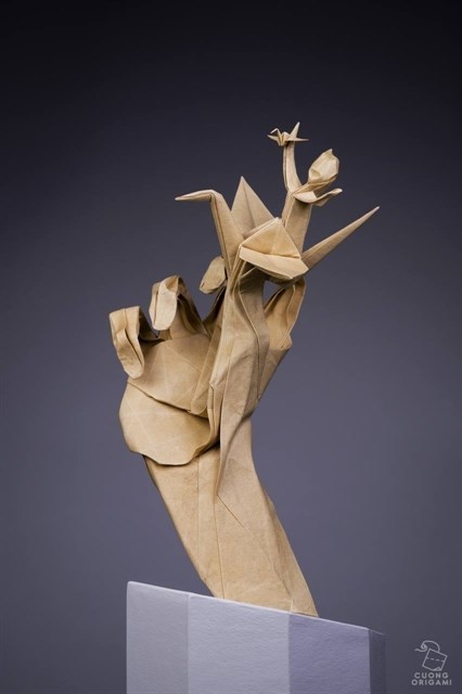 Turning traditional paper into works of art