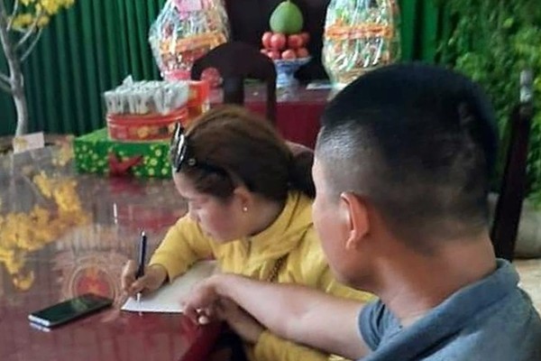 Mot phu nu ban hang online dang tin sai su that ve '6 ca nhiem corona' hinh anh 1