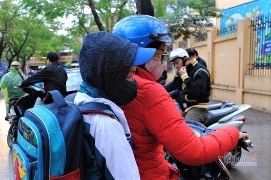 Tìm cách phòng chống virus corona cho trẻ ngày trở lại trường