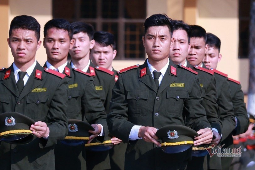Thí sinh quá cao sẽ không được vào ngành công an