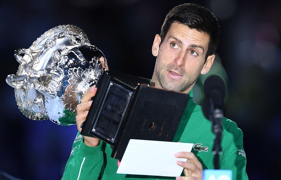 Thắng kịch tính Thiem, Djokovic đoạt Grand Slam thứ 17