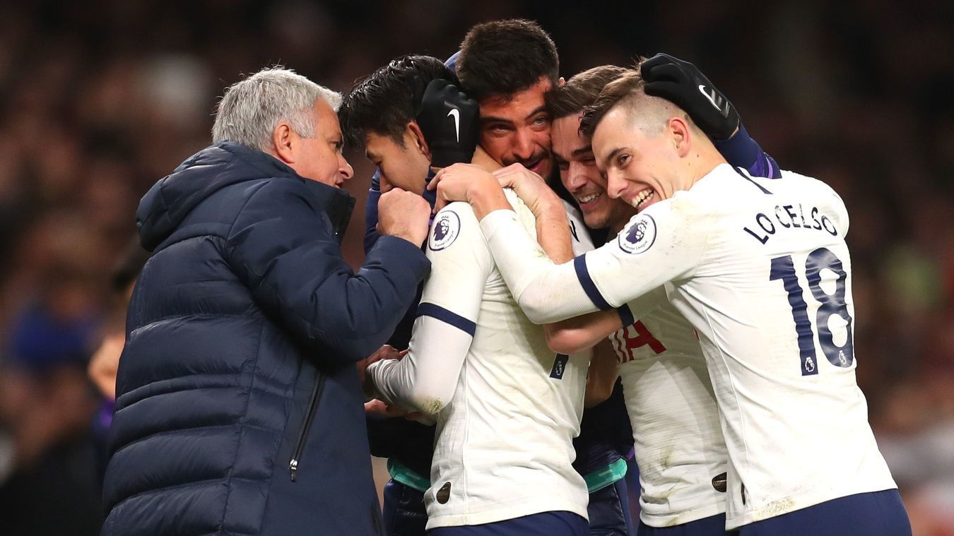 Tottenham đánh gục Man City, Mourinho nở nụ cười