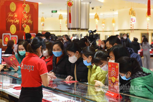 Giá vàng hôm nay 9/2, giữ đà tăng giá không ngừng