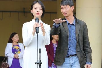 Đạo diễn Quang Bình phản đối dừng chiếu phim 20 tỷ vì dịch viêm phổi