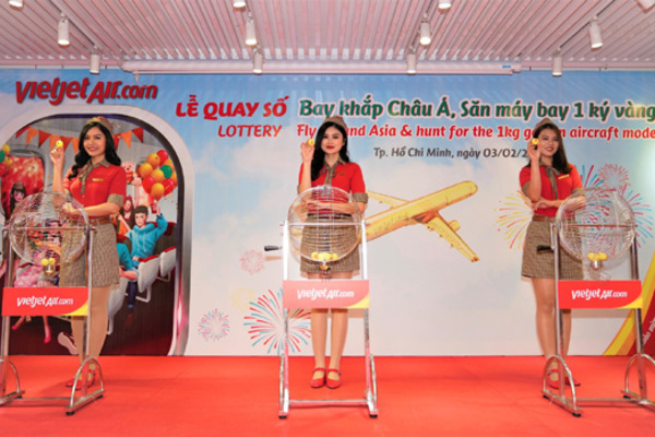 Hành khách Vietjet trúng máy bay 1 ký vàng