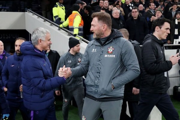 Mourinho nói điều không ngờ sau trận thắng hú vía của Tottenham