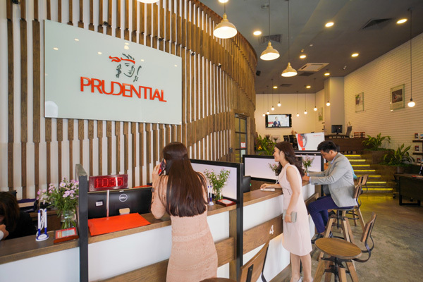 Nhiễm nCoV được Prudential Việt Nam hỗ trợ 10-20 triệu đồng