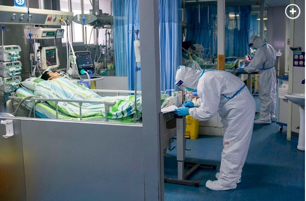 Cụ ông nghèo tặng toàn bộ tiền tiết kiệm cho nhân viên y tế chống virus corona