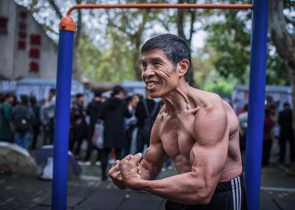Vận động viên thể hình Trung Quốc qua đời vì nhiễm virus corona