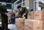 A Chinese found smuggling 100,000 masks from Vietnam