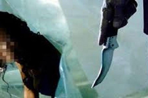 Gã chồng dùng chày gỗ đập vợ đến chết vì thường xuyên xảy ra cãi vã