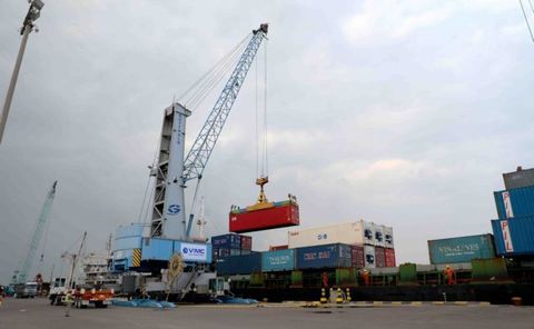 VN seaport enterprises to taste the heat of novel coronavirus in Q1