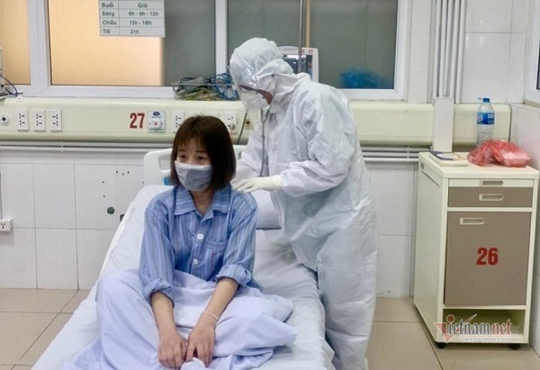 Vì sao nữ công nhân 23 tuổi có thể lây Covid -19 sang 5 người?