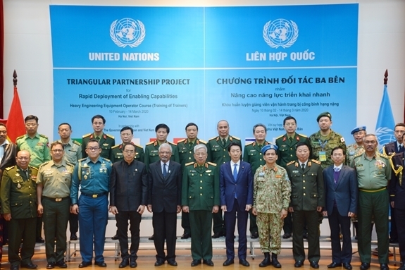 Training course for UN peacekeeping engineers opens in Hanoi