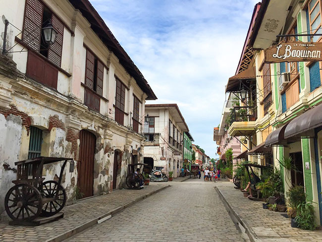 10 địa danh tuyệt đẹp không thể bỏ qua ở Philippines