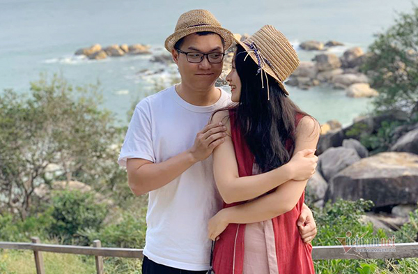 Hé lộ về 'một nửa' thầm lặng của BTV thời sự Thu Hà