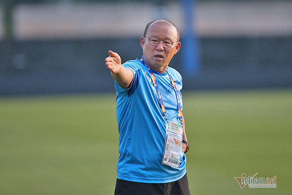 HLV Park Hang Seo nói sự thật về án phạt của AFC