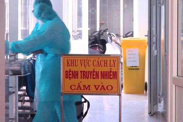 Hà Nội đang cách ly 28 trường hợp nghi nhiễm COVID-19