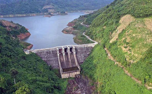Central hydropower plants' reservoirs lack water