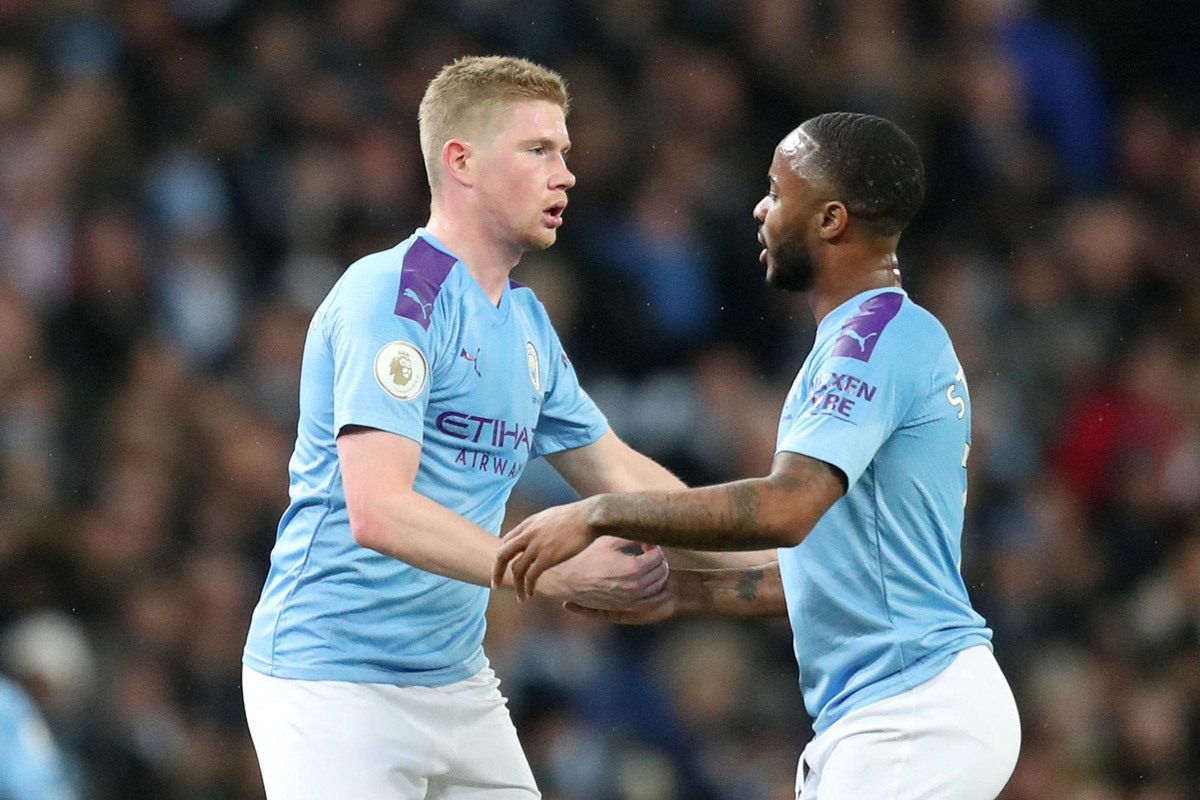 Sterling, De Bruyne hô hào chạy khỏi Man City