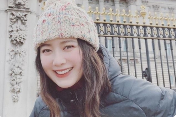 Goo Hye Sun rạng rỡ tại Anh sau thời gian dài bị nghi ngờ trầm cảm