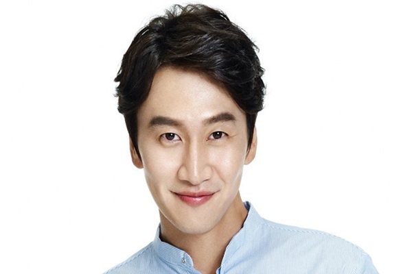 Lee Kwang Soo phải phẫu thuật gấp vì tai nạn giao thông
