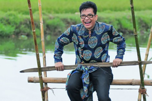 Thanh Bạch về quê tránh dịch chẳng ngờ đắt show 'không kịp thở'