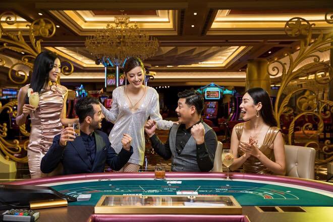 Các casino đang chịu sự thay đổi và cải tiến đáng kể, với chất lượng dịch vụ ngày càng được nâng cao. Chúng ta hy vọng trong thời gian tới, các sòng bài sẽ đem lại nhiều trải nghiệm giải trí tuyệt vời và đóng góp tích cực cho phát triển kinh tế đất nước.