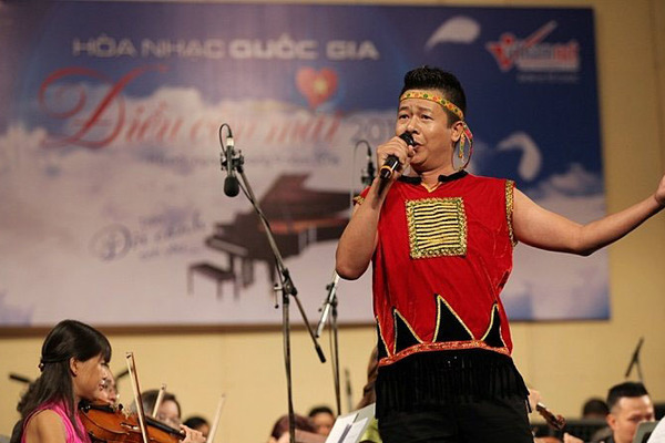 Nghe lại giọng hát NSƯT Vũ Mạnh Dũng tại Điều Còn Mãi