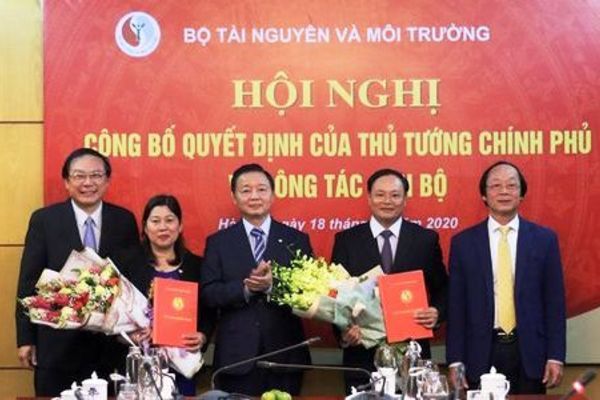 Công bố quyết định của Thủ tướng về công tác cán bộ