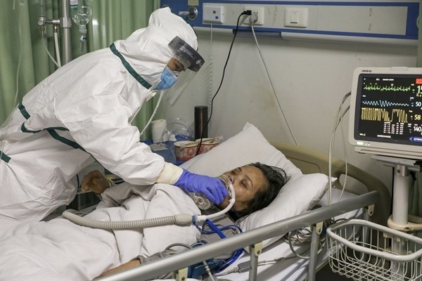 Nữ y tá và 3 người trong gia đình tử vong vì COVID-19