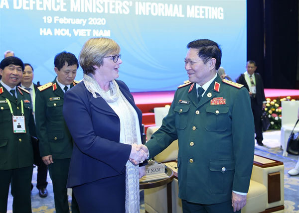 ASEAN, Australia defence ministers attend informal meeting