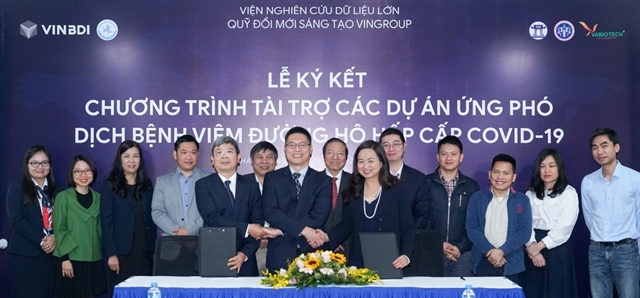 Vingroup pledges US$861,000 for coronavirus research in Vietnam