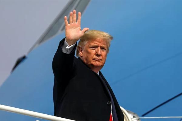 Tình báo Mỹ tố Nga can thiệp, giúp ông Trump tái cử