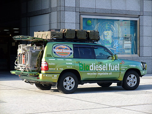 Ford cho phép xe Transit sử dụng nhiên liệu tái chế từ dần ăn phế thải
