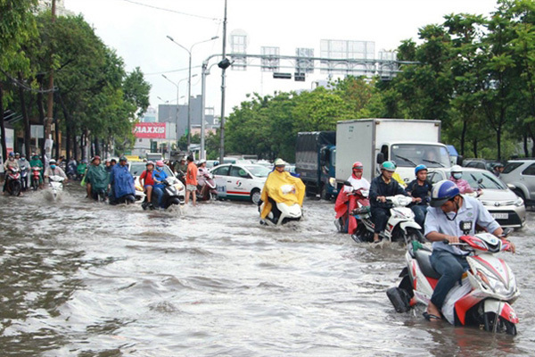 Nhật giúp TP.HCM phục hồi cống thoát nước bằng công nghệ không đào hở