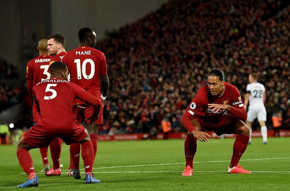 Liverpool kéo dài mạch thắng sau màn rượt đuổi siêu kịch tính