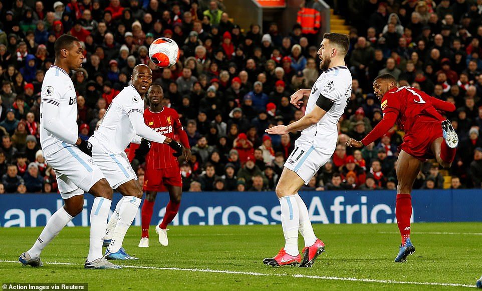 Liverpool kéo dài mạch thắng sau màn rượt đuổi siêu kịch tính
