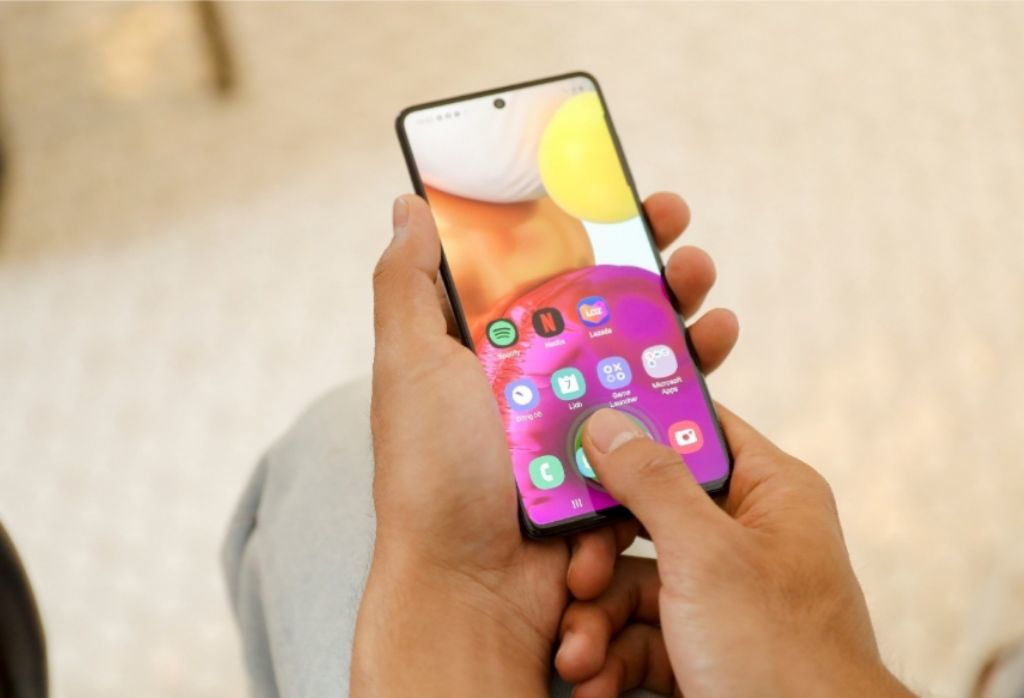 Trải nghiệm giải trí đa nhiệm trên Galaxy A71