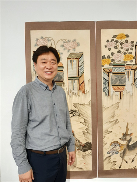South Korean association seeks to spread love for folk paintings