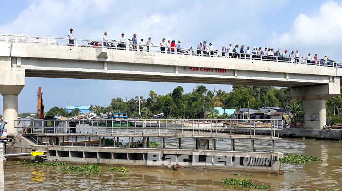 Vietnam follows new approach to deal with saline intrusion in Mekong Delta