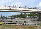 Vietnam follows new approach to deal with saline intrusion in Mekong Delta