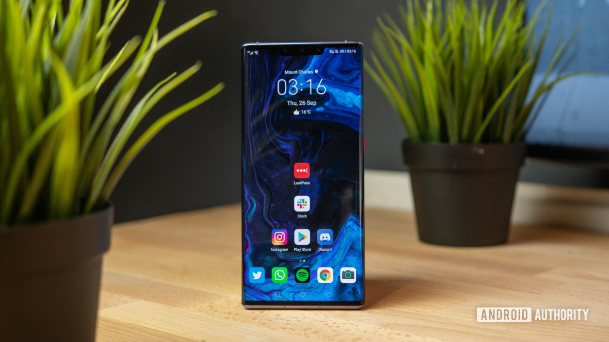 Google vẫn âm thầm xin cấp phép để được làm ăn với Huawei