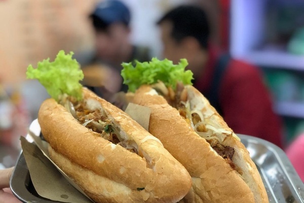 7 địa chỉ bánh mì nổi tiếng không thể bỏ qua ở Hà Nội