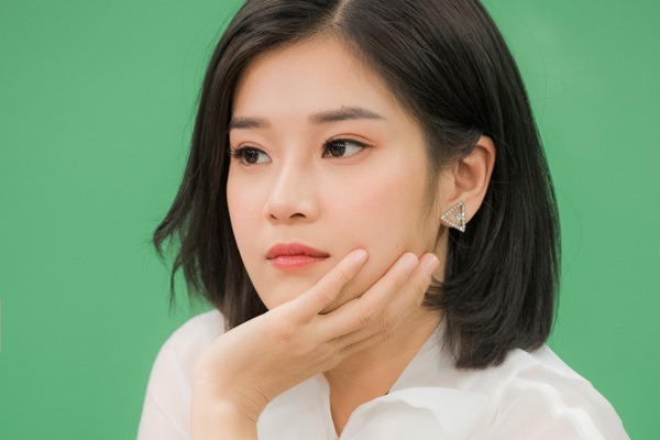 Hoàng Yến Chibi: 'Tôi từng muốn tự tử tại Hàn Quốc'